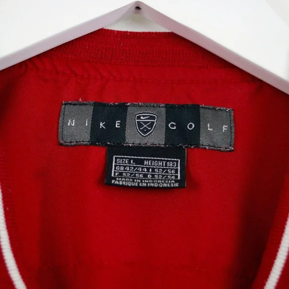 Nike Golf Red Vest with Small Logo (Large) - Picture 4 of 4